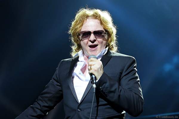 Mick Hucknall