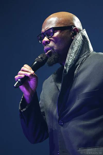 A26_IMG_5444-Jv01-01so