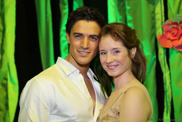 Hauptdarsteller Gian Marco Schiaretti & Merle Hoch bei Disneys Musical TARZAN in Stuttgart