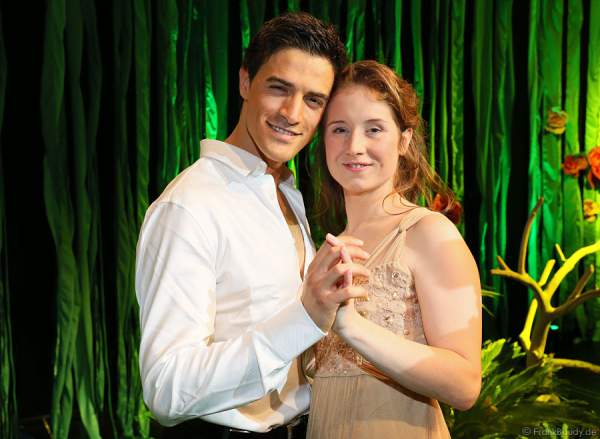 Hauptdarsteller Gian Marco Schiaretti & Merle Hoch bei Disneys Musical TARZAN in Stuttgart
