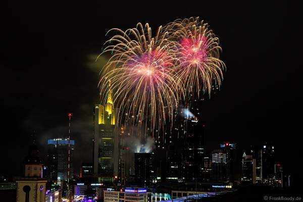 Wolkenkratzer Festival 2013 - Feuewerk