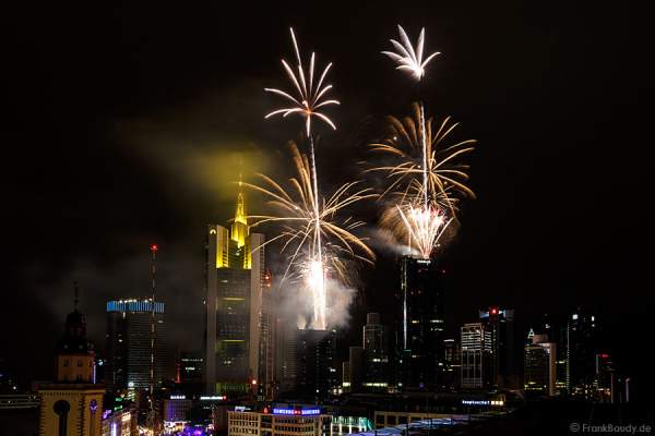 Wolkenkratzer Festival 2013 - Feuewerk