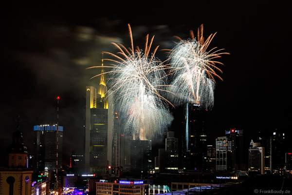 Wolkenkratzer Festival 2013 - Feuewerk