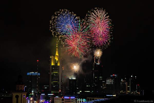 Wolkenkratzer Festival 2013 - Feuewerk