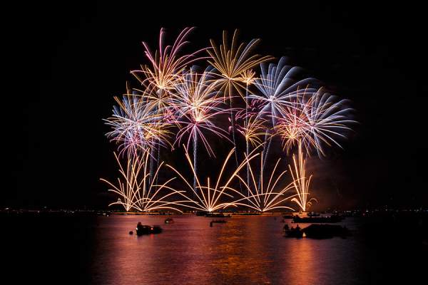 Feuerwerk beim Züri Fäscht 2013