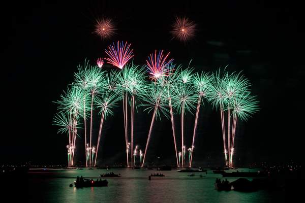 Feuerwerk beim Züri Fäscht 2013