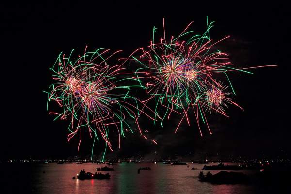 Feuerwerk beim Züri Fäscht 2013