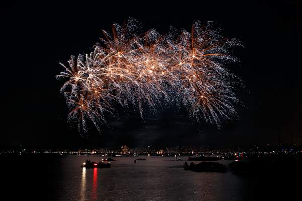 Feuerwerk beim Züri Fäscht 2013