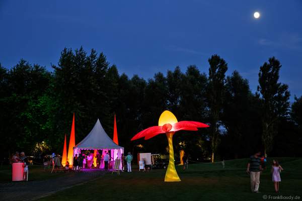 Leuchtende Skulpturen beim Sommerfest 2013 im Golf Club St. Leon-Rot