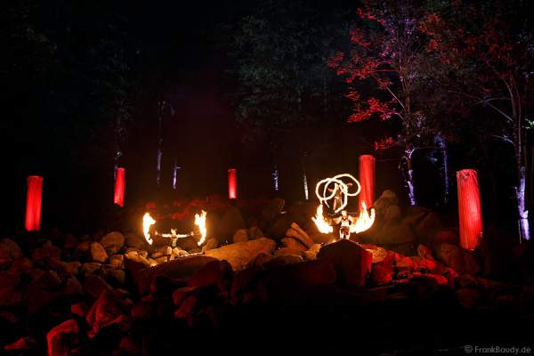 Feuershow von Project PQ bei Felsenmeer in Flammen 2013