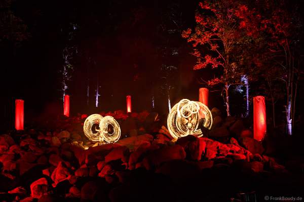 Feuershow von Project PQ bei Felsenmeer in Flammen 2013