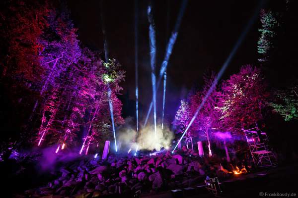 Im Reich der Götter bei Felsenmeer in Flammen 2013