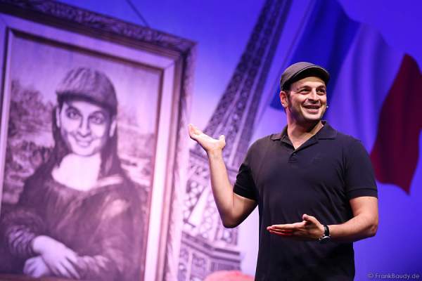 Kaya Yanar bei seiner Show Around the World