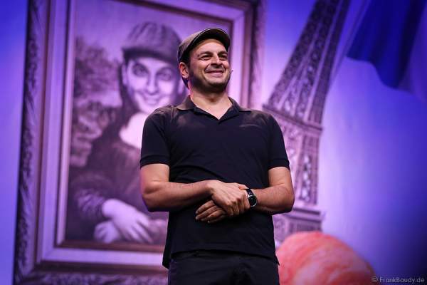 Kaya Yanar bei seiner Show Around the World