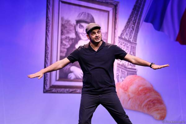 Kaya Yanar bei seiner Show Around the World