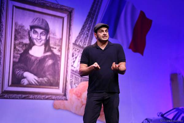 Kaya Yanar bei seiner Show Around the World