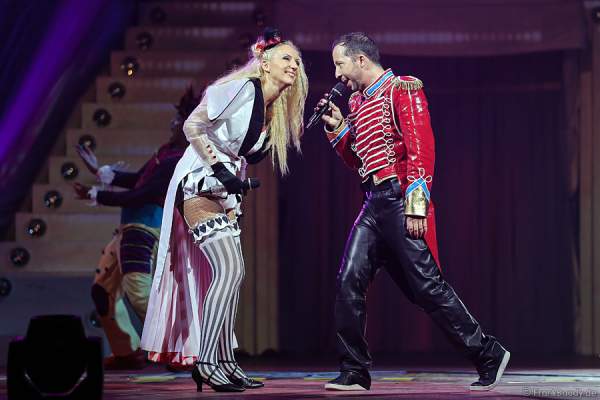 Nancy Baumann und René Baumann alias DJ BoBo bei der Weltpremiere der Show CIRCUS