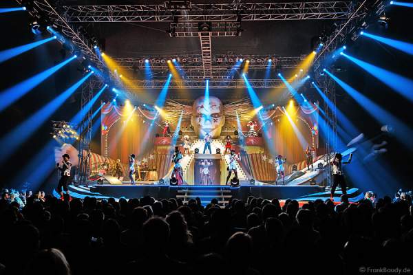 Weltpremiere der Show CIRCUS von DJ BoBo