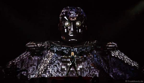 Roboter bei DJ Bobo Circus