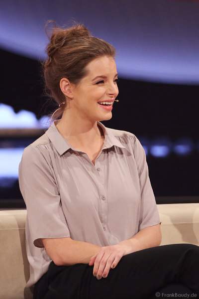 Yvonne Catterfeld bei Verstehen Sie Spaß? live aus der Baden-Arena Offenburg 2013