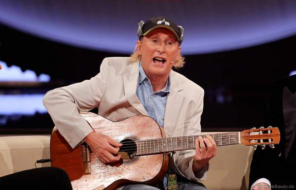 Otto Waalkes bei Verstehen Sie Spaß? live aus der Baden-Arena Offenburg 2013