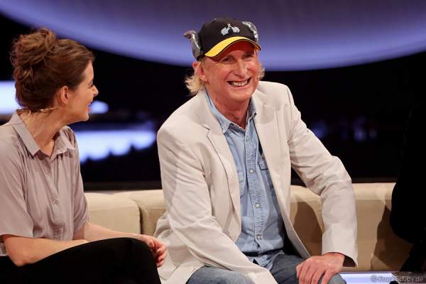 Yvonne Catterfeld und Otto Waalkes bei Verstehen Sie Spaß? live aus der Baden-Arena Offenburg 2013