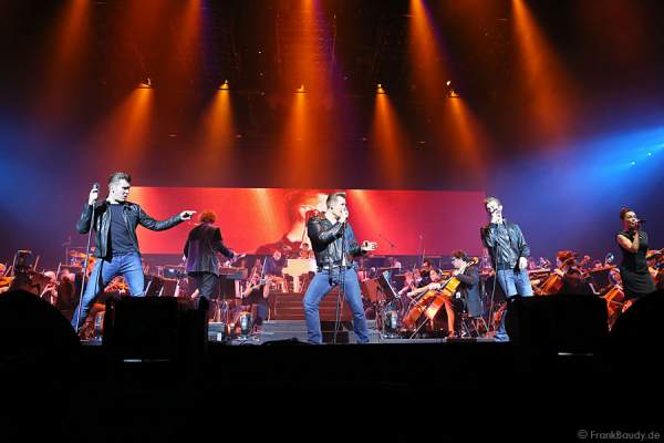 Rock'n'Roll-Band The Baseballs bei AIDA Night of the Proms 2013 – SAP Arena Mannheim