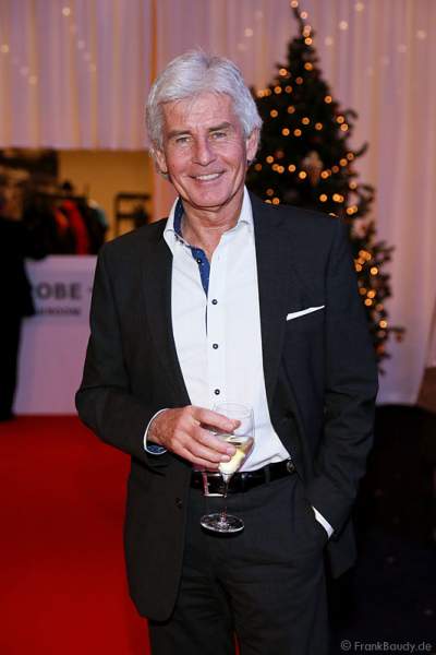 A13_IMG_0090-Jv01-01so