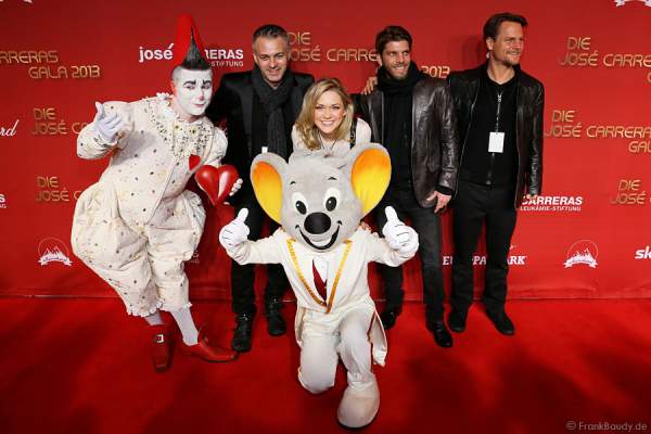 Linda Hesse mit Band bei der José Carreras Spendengala 2013 im Europa-Park