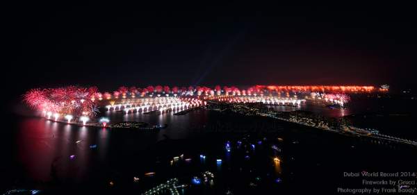 Dubai World Record 2014 Fireworks - Größtes Feuerwerk der Welt