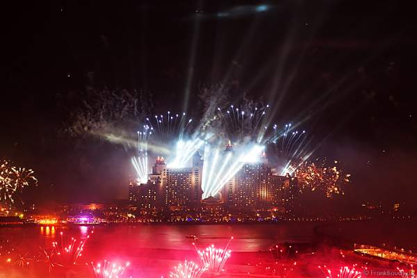 Dubai World Record 2014 - Größtes Feuerwerk der Welt
