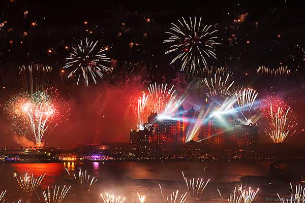 Dubai World Record 2014 - Größtes Feuerwerk der Welt