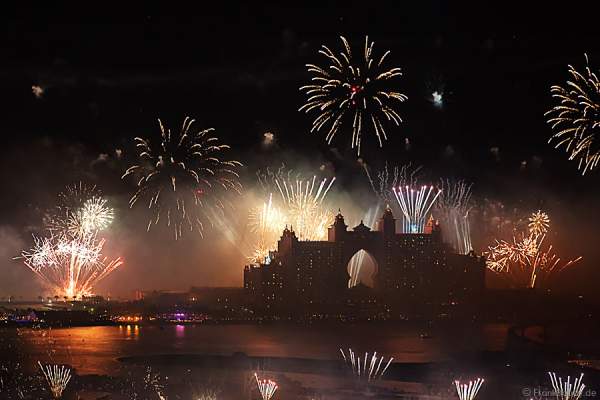 Dubai World Record 2014 - Größtes Feuerwerk der Welt