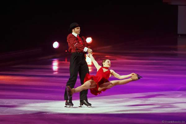 Holiday on Ice - PLATINUM