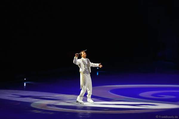 Norbert Schramm bei HOLIDAY ON ICE Show PLATINUM