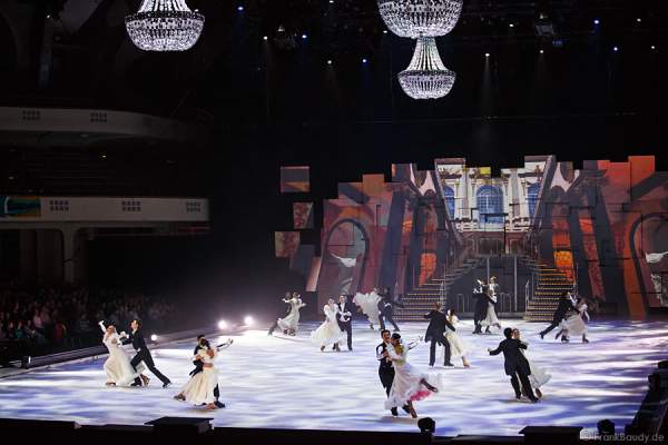 Holiday on Ice - PLATINUM