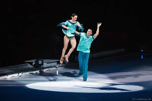 Stanislav Vederskyi und Viktoria Maksiuta bei Holiday on Ice - PLATINUM