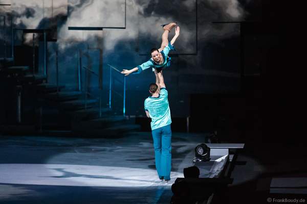 Stanislav Vederskyi und Viktoria Maksiuta bei Holiday on Ice - PLATINUM
