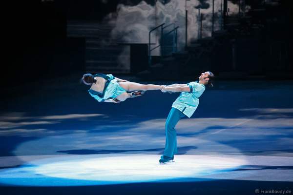 Stanislav Vederskyi und Viktoria Maksiuta bei Holiday on Ice - PLATINUM