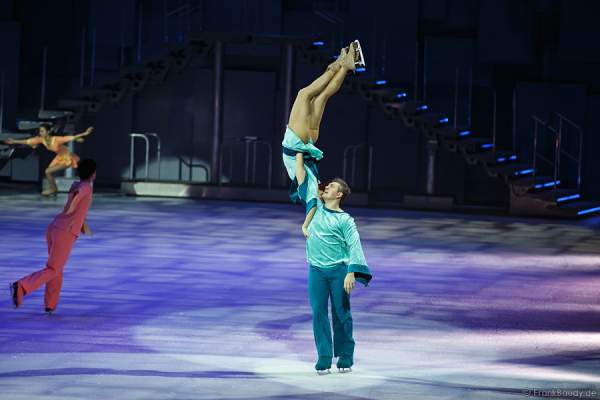 Daria Perminova & Evgeny Belyanin bei Holiday on Ice - PLATINUM