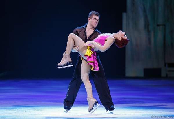 Daria Perminova & Evgeny Belyanin bei Holiday on Ice - PLATINUM
