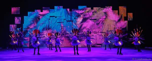 Holiday on Ice - PLATINUM