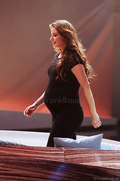 Yvonne Catterfeld ist schwanger bei Wetten, dass..? am 25. Januar 2014 in Karlsruhe