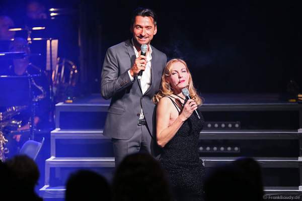 Ute Lemper besucht Proben von CHICAGO