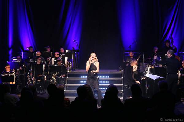 Ute Lemper besucht Proben von CHICAGO