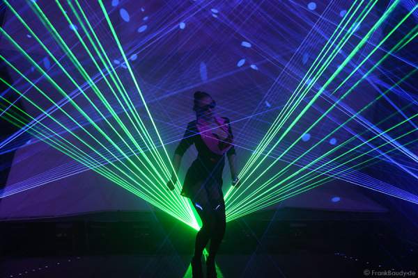 A15_Lasershow der Firma Kvant auf der Prolight + Sound 2014