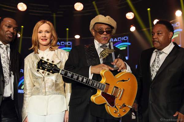 Earth, Wind & Fire beim Radio Regenbogen Award 2014 im Europa-Park