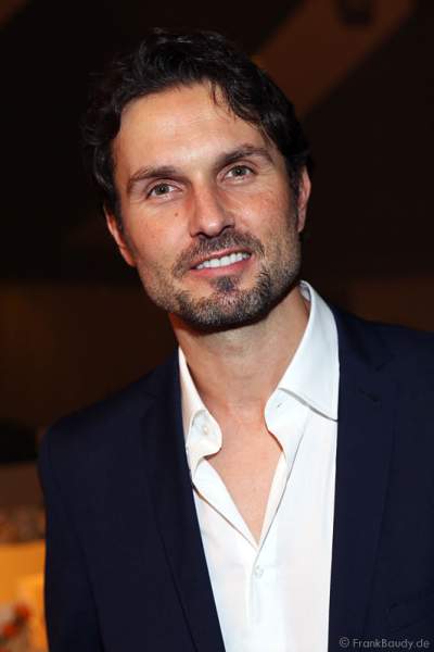 Simon Verhoeven beim Radio Regenbogen Award 2014 im Europa-Park