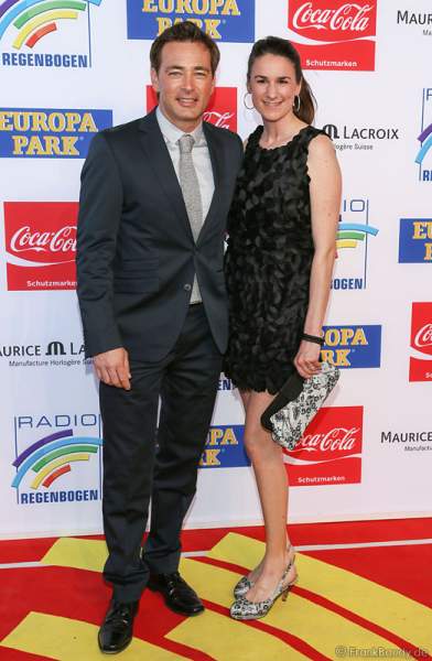 Jan Sosniok und Freundin Nadine Möllers beim Radio Regenbogen Award 2014 im Europa-Park