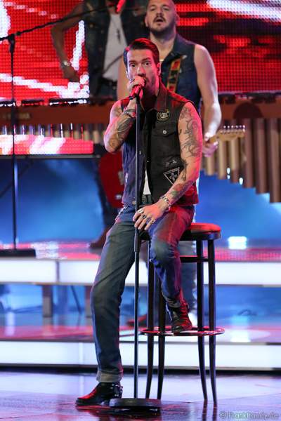 A06_IMG_3764-Jv01-01so